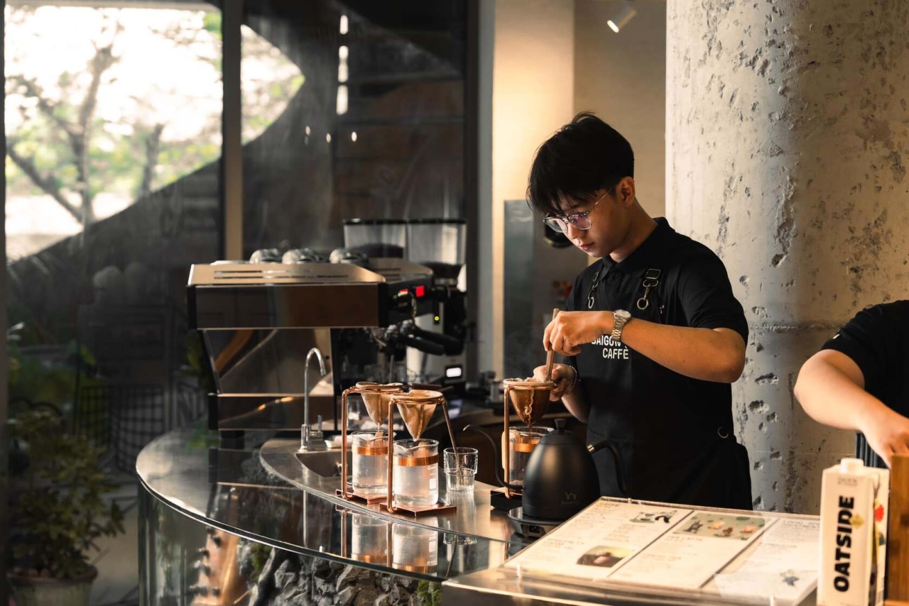 coffee models in Saigon
