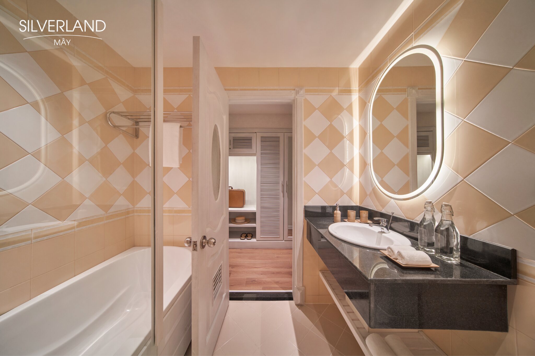 Flamboyant (Double / Twin)