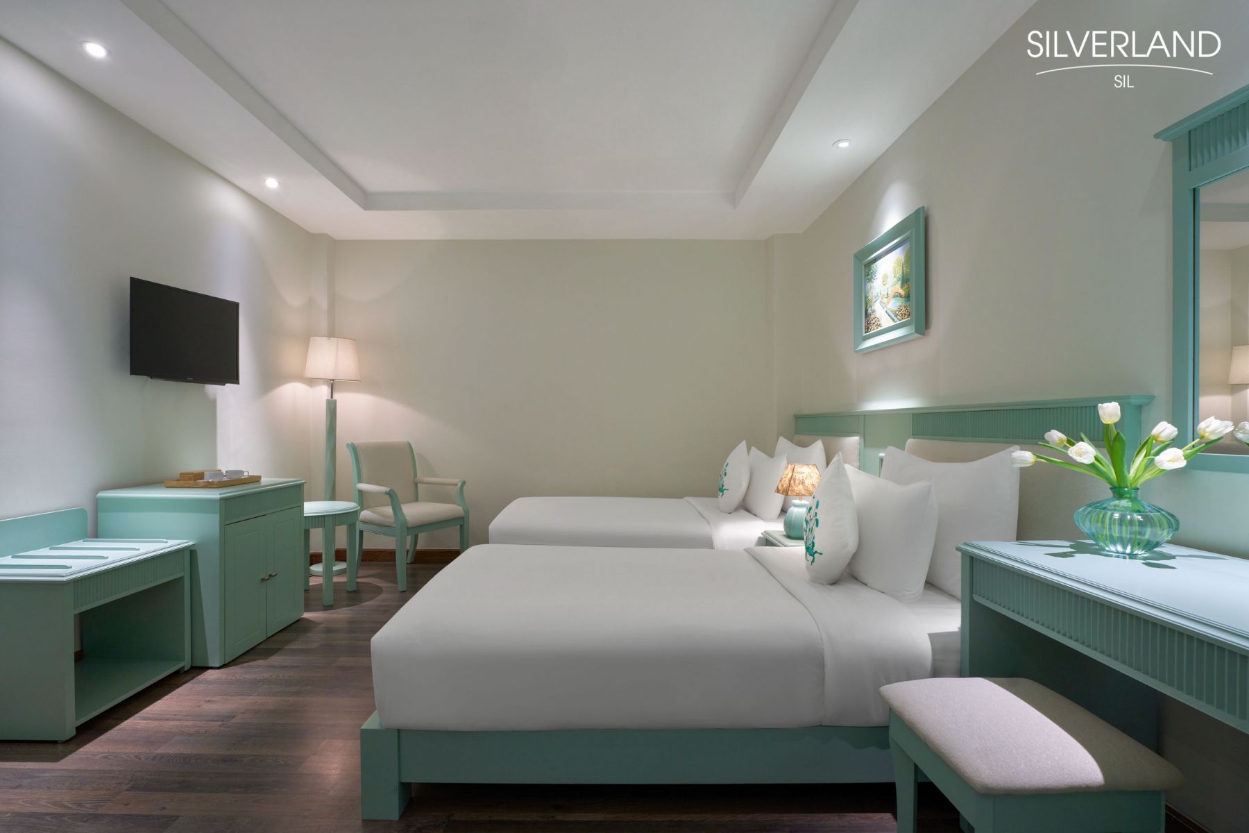 Deluxe Twin No Window