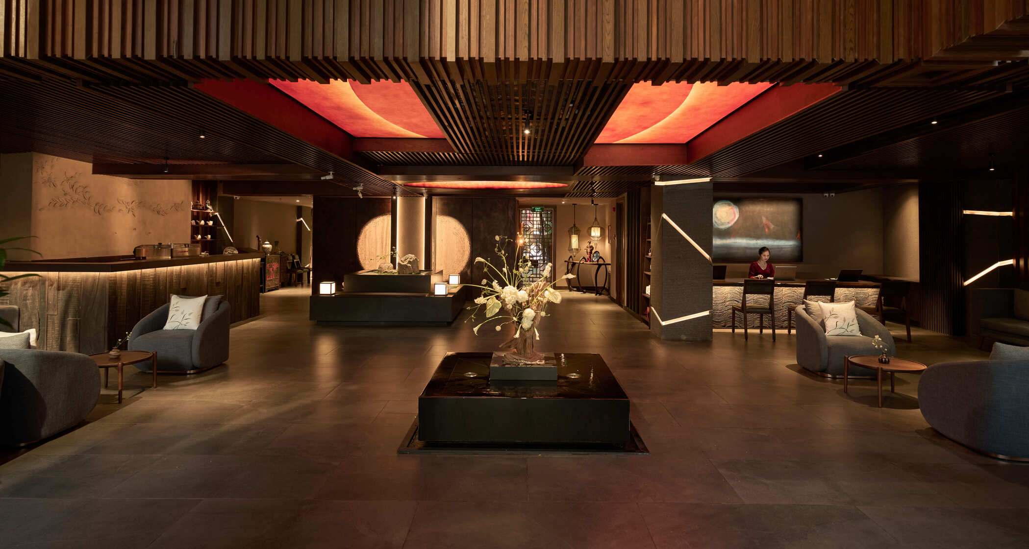 Silverland Sakyo Lobby