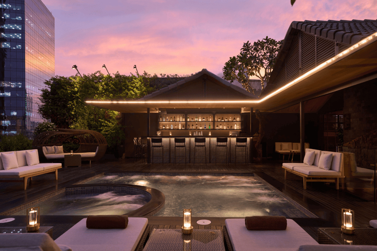 BAR オアシスサイゴン <br>(Oasis Saigon Bar)